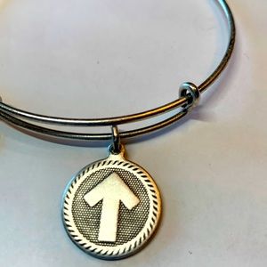 3/$15 Alex and Ani Stand up to Cancer silver bracelet